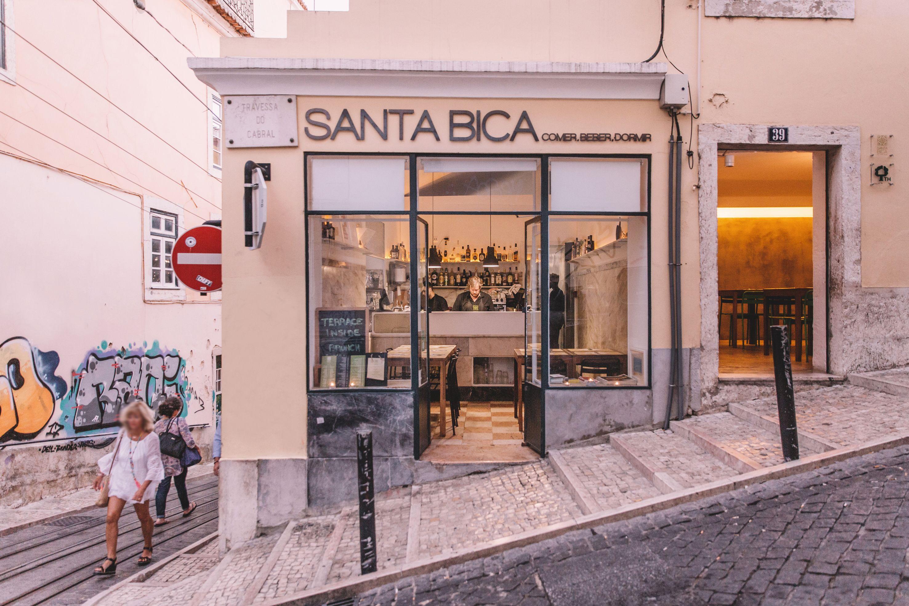 Santa Bica Eat Drink & Sleep — Photos 1